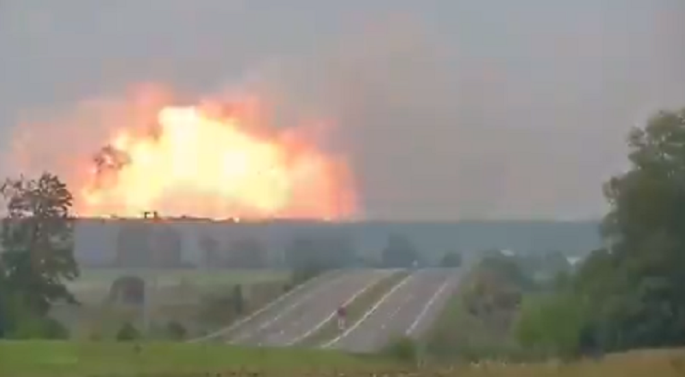 Četvoro mrtvih, 97 povređenih u seriji eksplozija u fabrici (VIDEO)