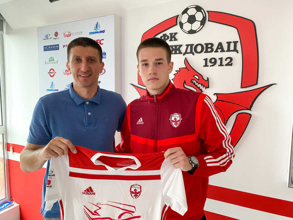 Voždovac potpisao četvorogodišnji ugovor sa Zvezdinim detetom!