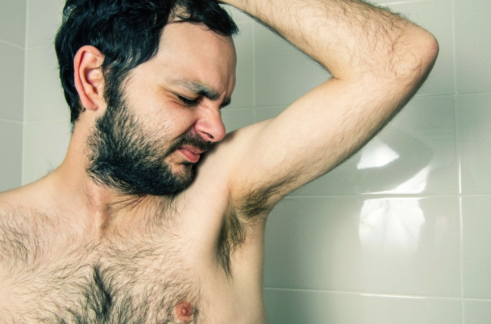 Previše se znojite i smrdi vam ispod pazuha? Odmah prestanite da radite ovo - preporodićete se!