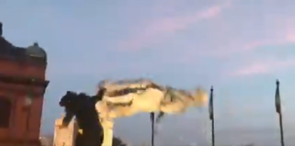 Statua moreplovca nepoželjna zbog genocida nad starosedeocima (VIDEO)