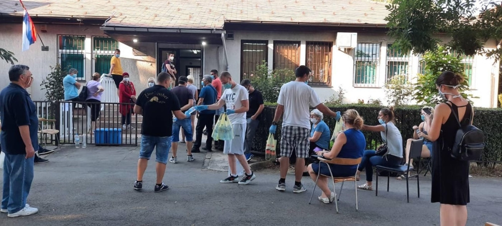 Aktivisti SNS pokazali su humanost i odgovornost na delu! (FOTO)