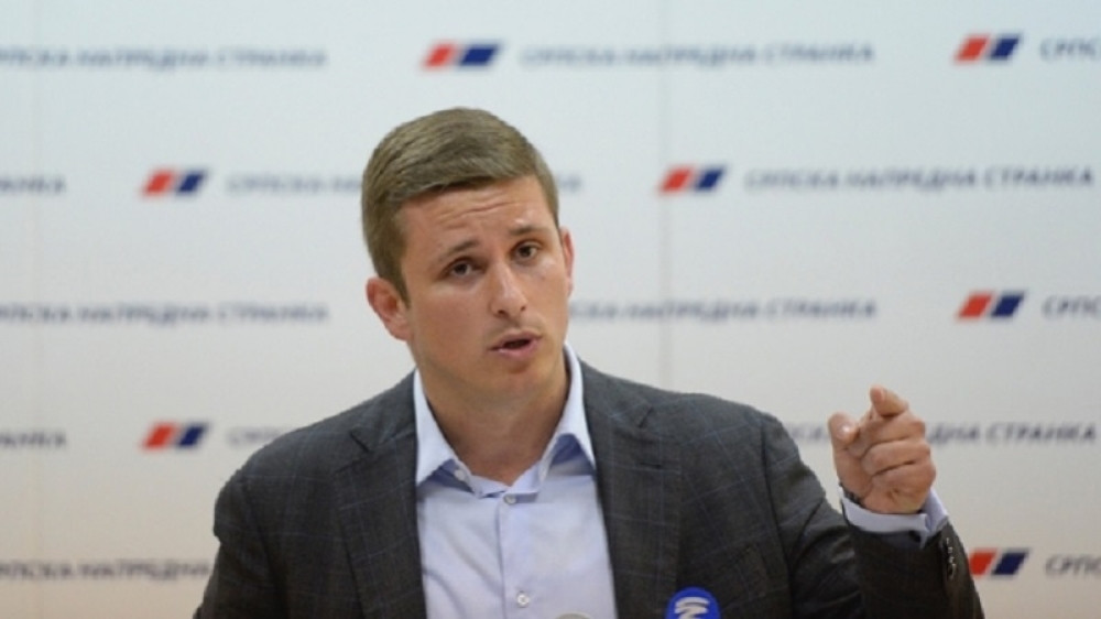 Đilasovi poslušnici napadaju ministra policije