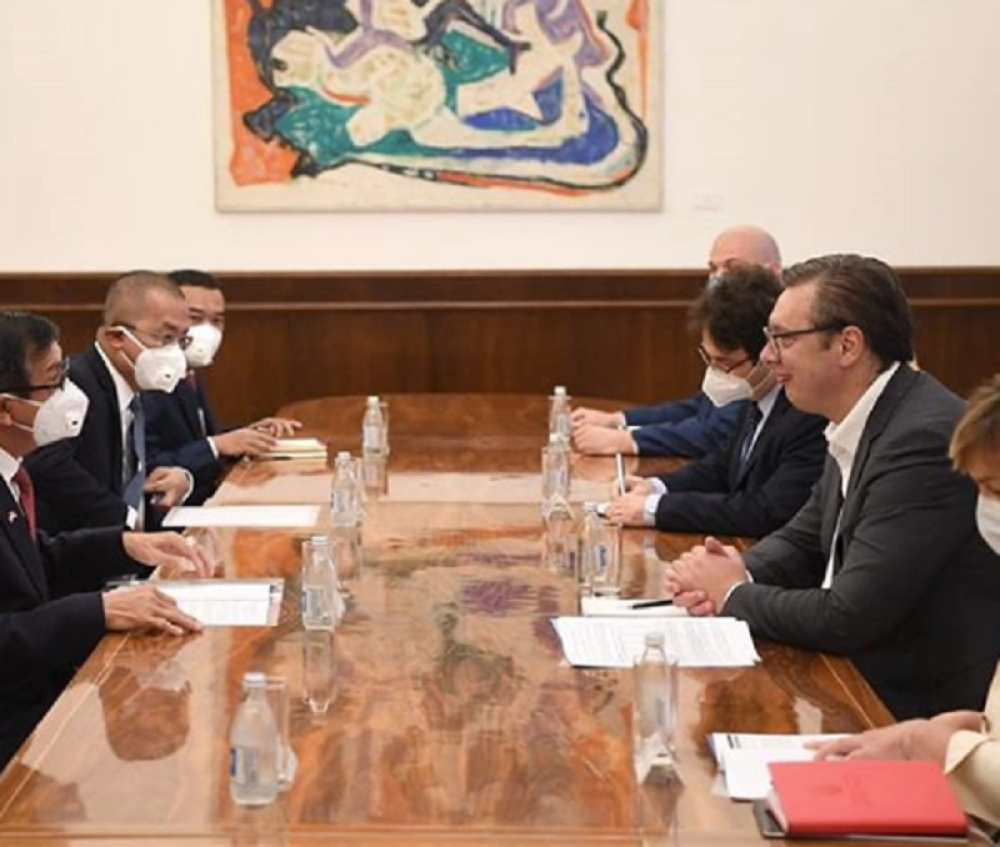 Predsednik Vučić se sastao sa Laolijem, uvaženim gostom iz Indonezije (FOTO)