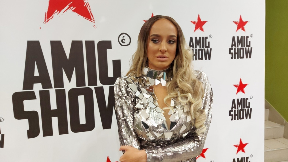 Luna IZGORELA od besa: Đoganijeva NEPRIJATELJIMA obećala samo jedno! (FOTO)