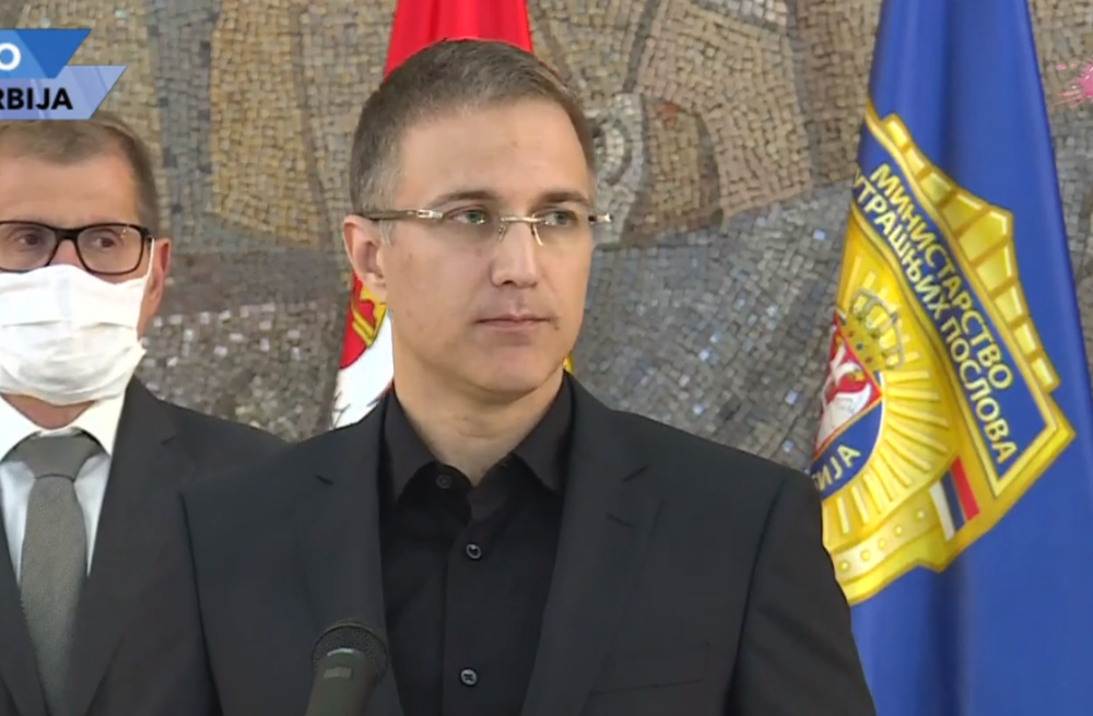 "Policajci su časni ljudi koji štite državnu imovinu"