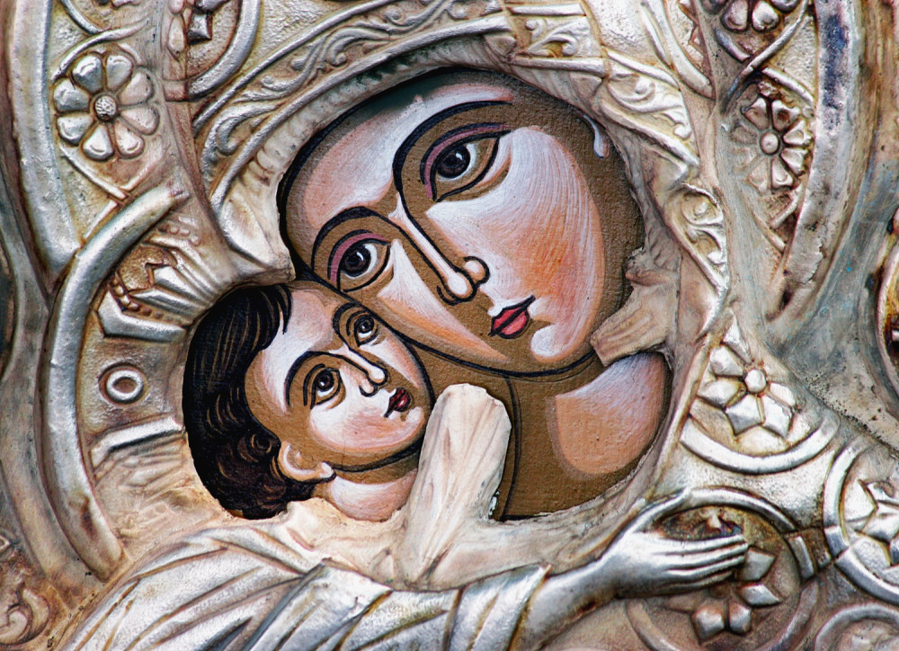 Molitva Presvetoj Bogodrodici za rešavanje ženskih problema ubrzava ozdravljenje i stvara dobru energiju!