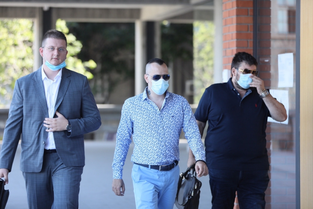 Mobilni telefoni otkrivaju Jeleninog ubicu!