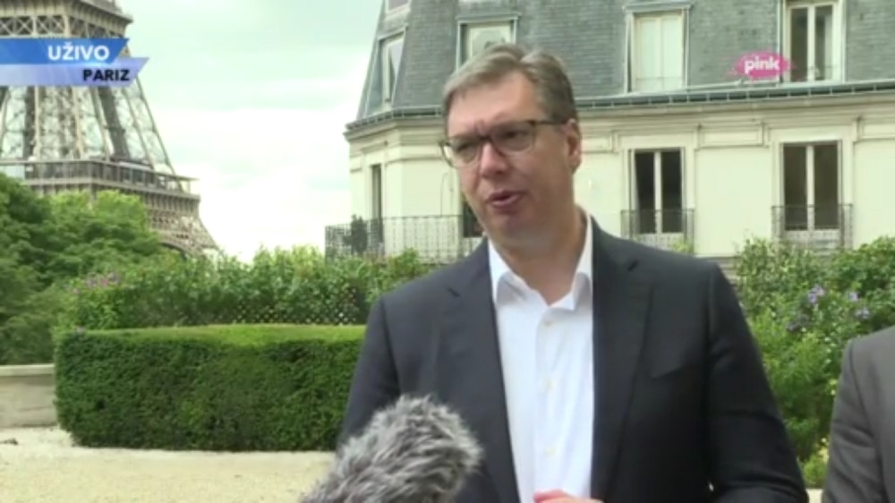 Vučić odgovorio Radovanoviću, posle napada na kolege, profesor podvio rep!