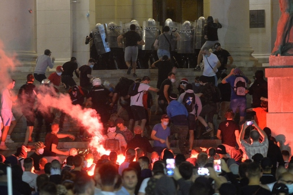 Novinari N1 zovu policiju!