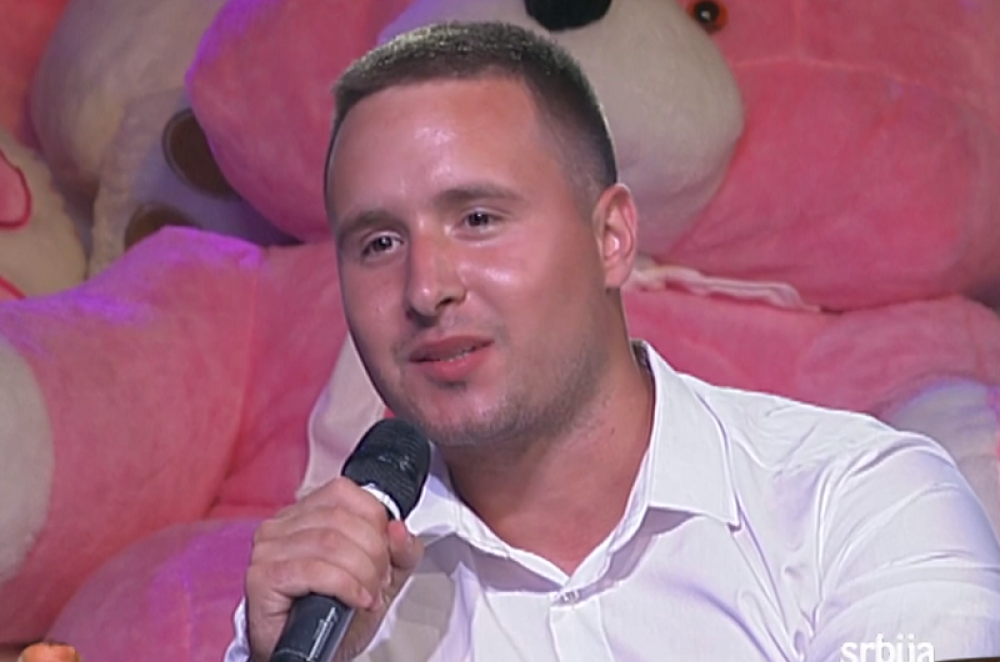 Nikola Orozović napravio haos sinoć i probudio ceo komšiluk, a sve vreme se obraćao NJOJ