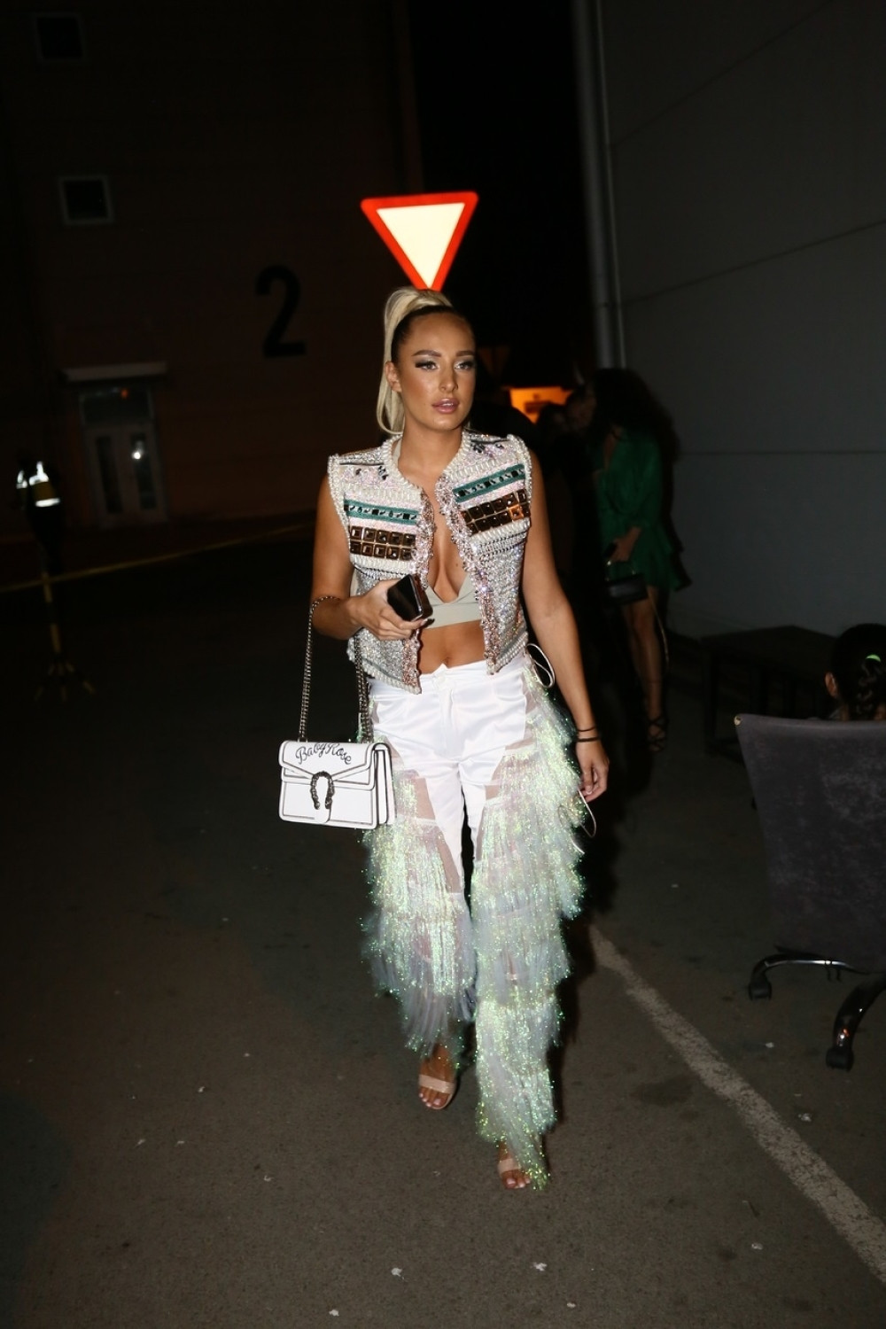 Nakon Markove objave o kojoj svi bruje, oglasila se Luna pa poslala jasnu poruku samo jednom slikom (FOTO/VIDEO)