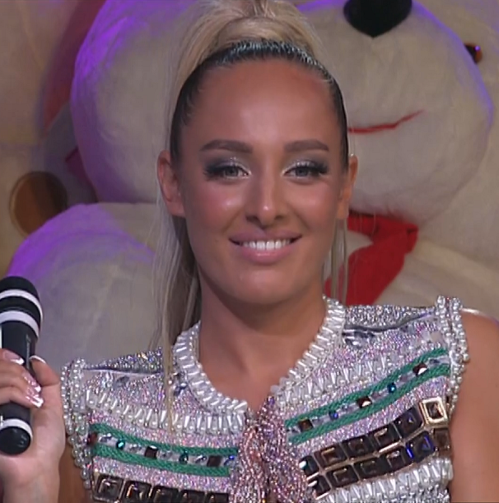 Luna Đogani u se*si kombinezonu pokazala čime raspolaže: Ovakva zadnjica izaziva srčane smetnje