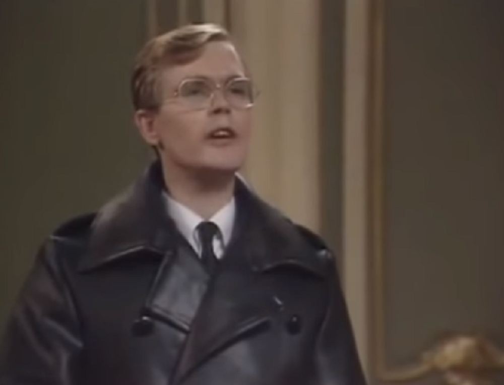 Her Flik iz popularne serije "Alo,alo" gotovo neprepoznatljiv: Prošlo je skoro četiri decenije!