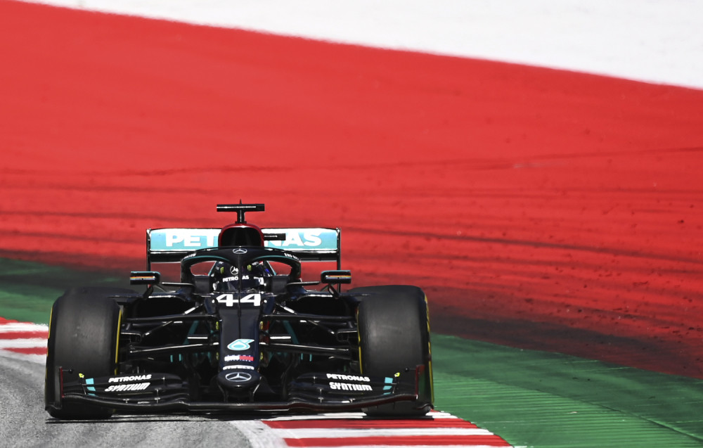 Hamilton trijumfovao, dupla pobeda Mercedesa, sudar na samom startu! (FOTO/VIDEO)