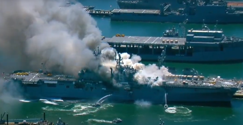 Eksplodirao brod američke mornarice