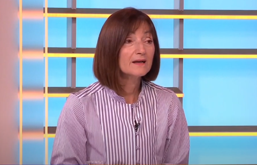 Smajlović zaprepašćena ponašanjem Škundrićevog sina, zapitala učesnike protesta: Imate li vi roditelje i koga ćete zvati kad vam zatreba policija, Srđana Noga?!