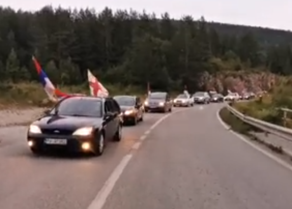 Auto-litija na godišnjicu prve litije u Nikšiću!