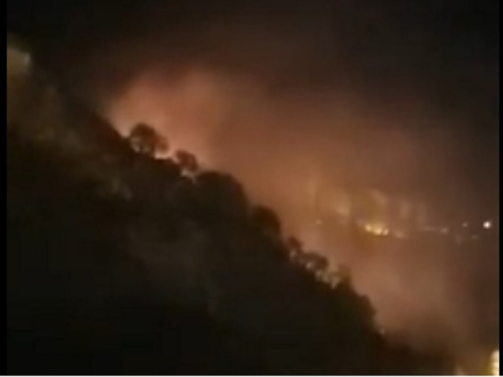 Zbog bakljade strada neprocenjivo prirodno blago (VIDEO)