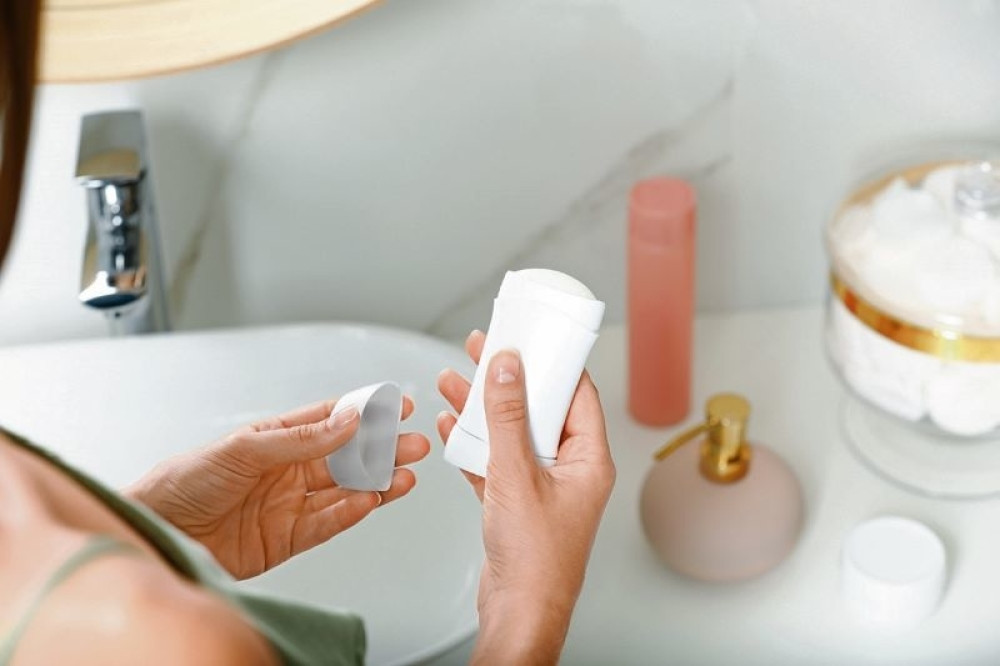 Dezodorans ima novu namenu: Uz stik, ŽULJEVI su prošlost!