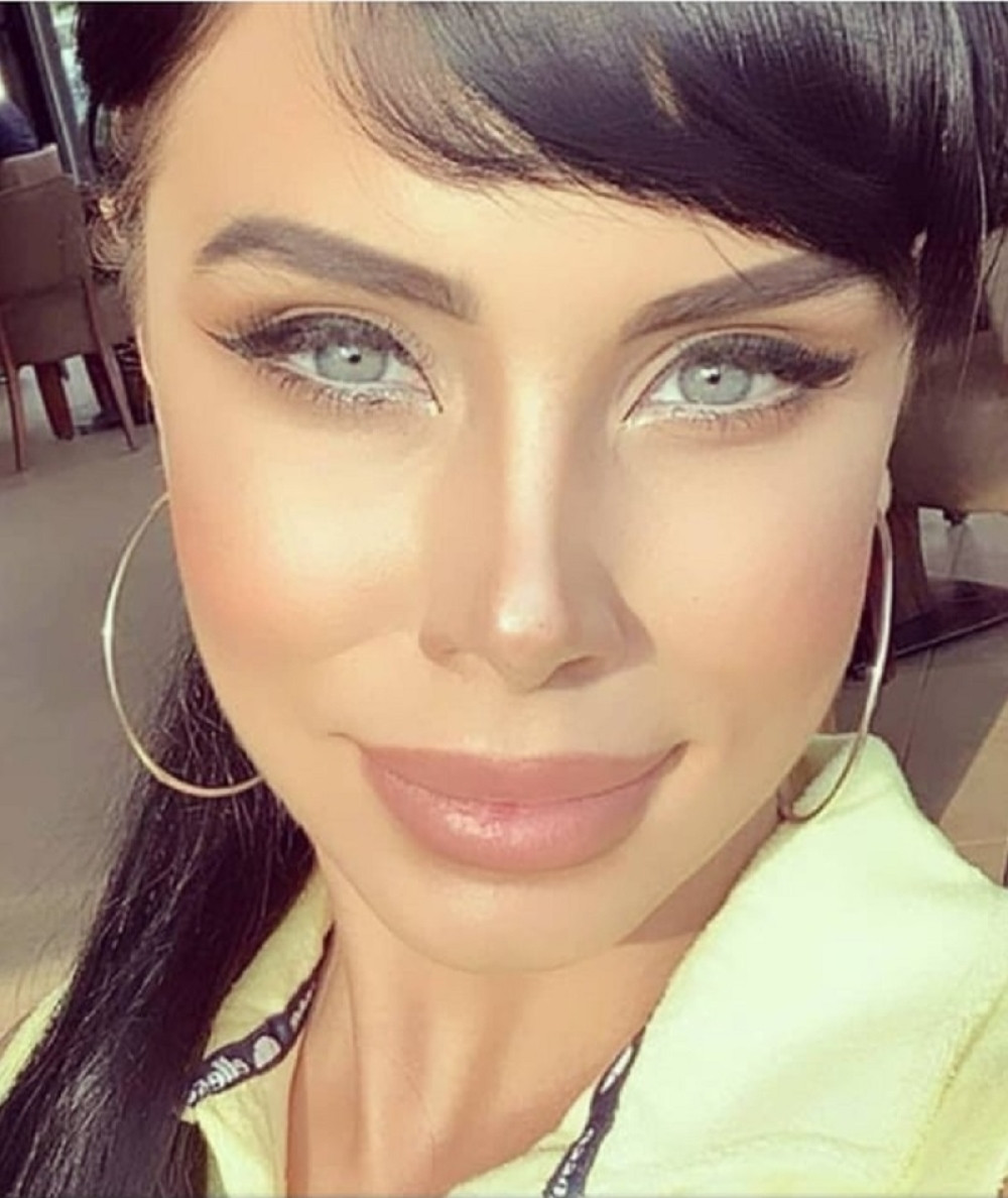 Pogledajte kako izgleda ogromno imanje verenika Aleksandre Subotić: Padaju vilice! (VIDEO)