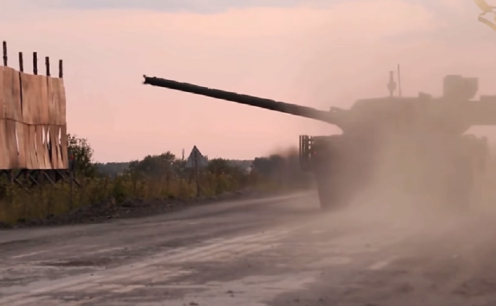 Ispaljivaće malo slabije bombe od onih bačenih na Hirošimu (VIDEO)