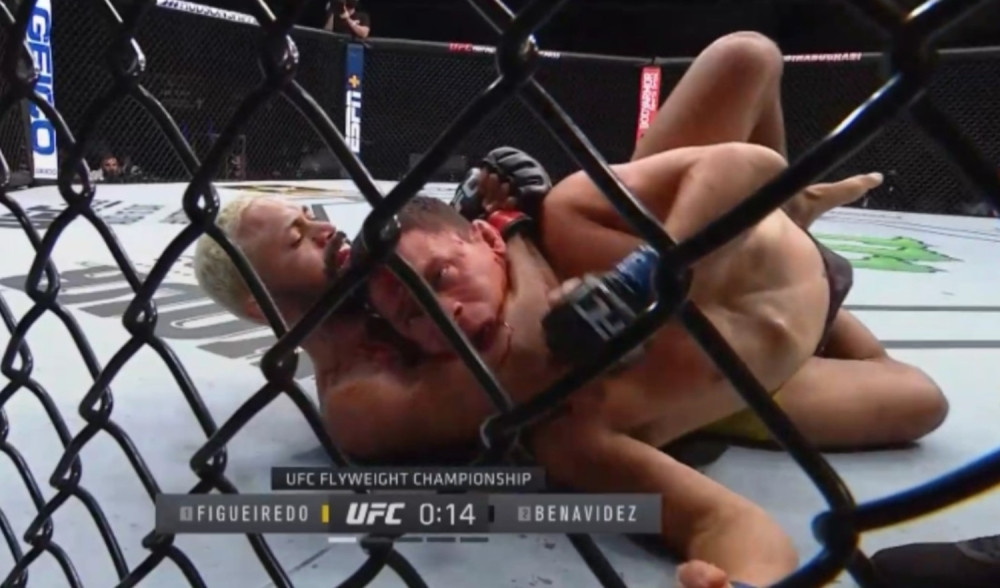 Unakazio protivnika, umalo ga i ubio, sudija mu spasao život! (FOTO/VIDEO)