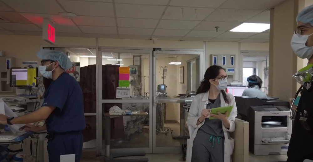 Američki fakulteti žarišta virusa