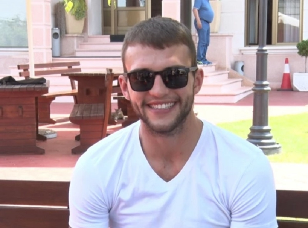 Tata Veljko otišao u prodavnicu sa sinom, a mali Željko mu napravio scenu zbog koje su ih svi komentarisali! (FOTO)