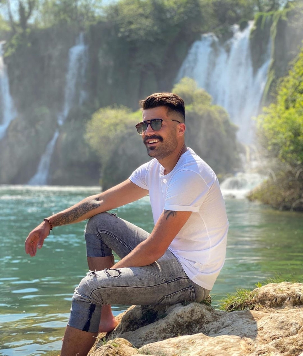 Kenanov brat otkrio šta je popularni zadrugar obećao pre ulaska u "Belu kuću" i priznao šta misli o snajki (FOTO/VIDEO)