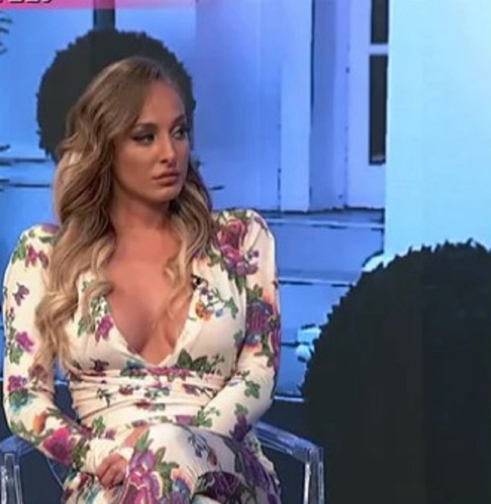 Luna je morala na OVU OPERACIJU da bi mogla da zatrudni!