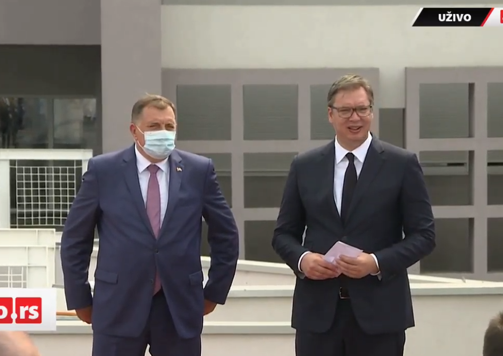 "Pitao me Mile, jesi video baku..."