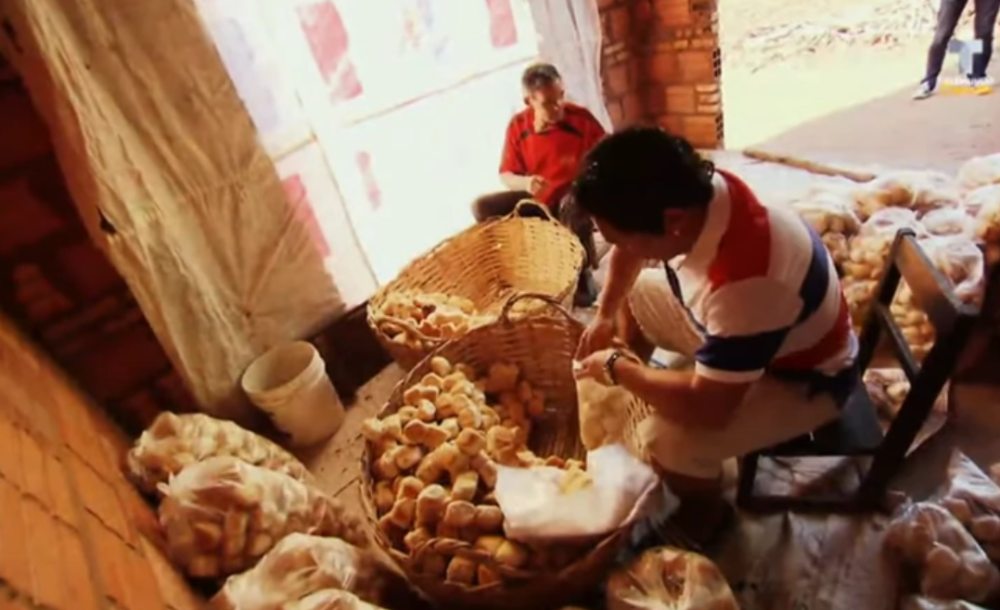 Maltretirao je protivničke odbrane sve dok mu narko bos nije pucao u glavu! (VIDEO)