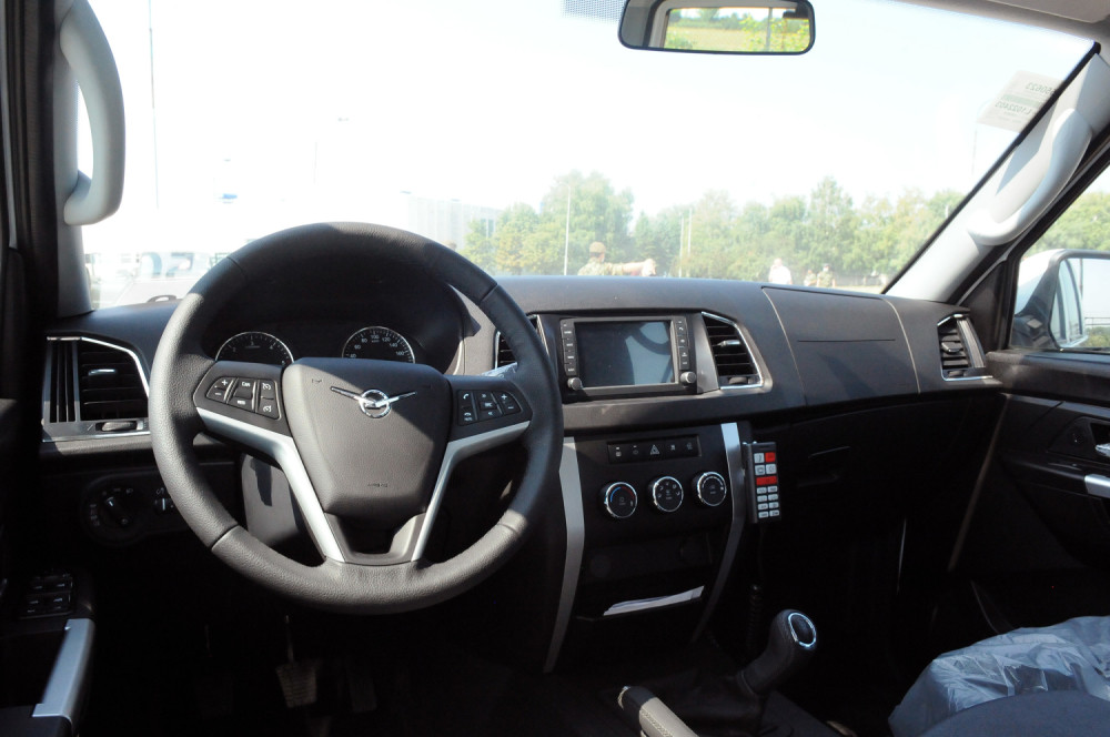 U Srbiju ušlo 56 specijalnih automobila iz Rusije