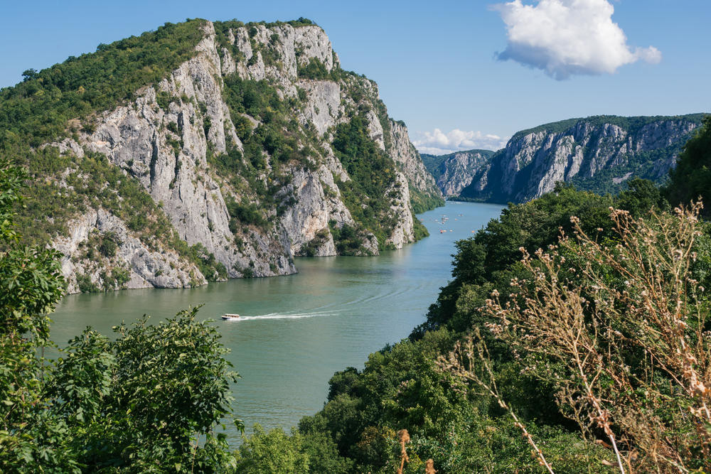 Mit je svima poznat, ali ostaje pitanje da li su odvažni moreplovci, tražeći Zlatno runo, prošli našim krajevima