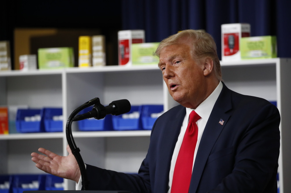 Dugo je ćutao, sada su isplivali detalji! Sumnja se na vezu sa kompanijom Bila Gejtsa