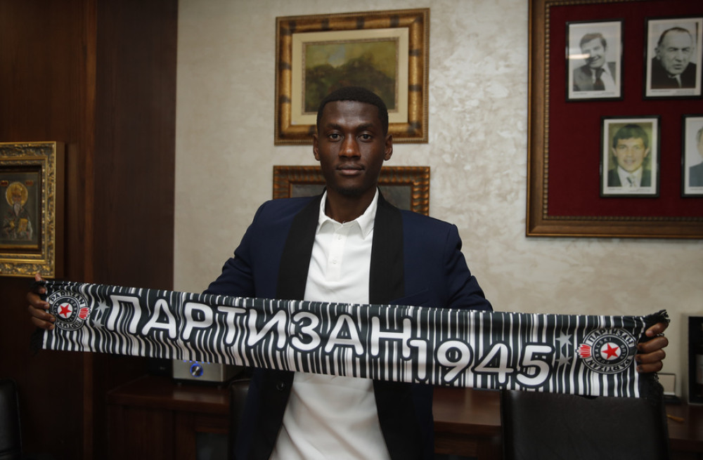 Promene u timu, Banjak debituje!