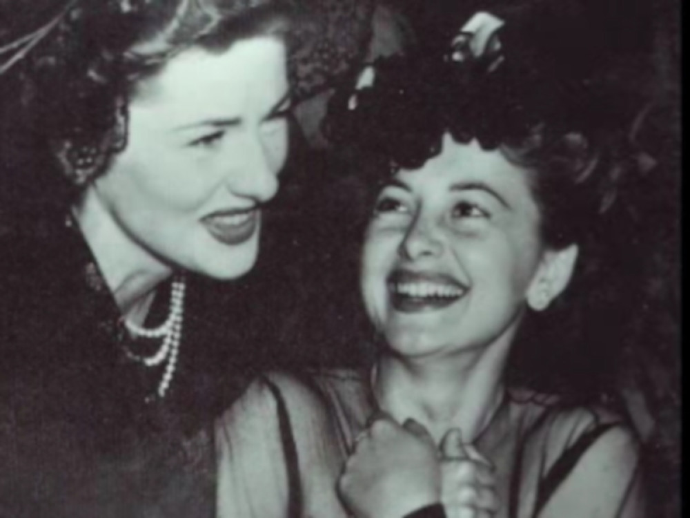 Mržnja i zavist rođenih sestara obeležila je filmsku kinematografiju: "Nije me pozvala na majčinu sahranu!"