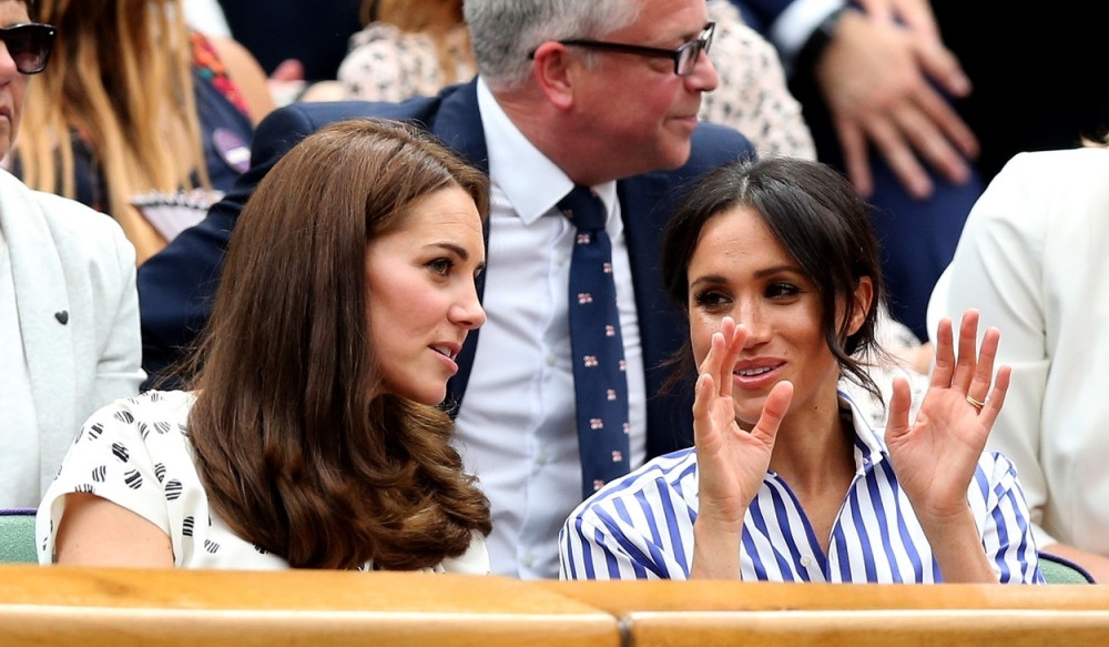 Kejt Midlton poslala cveće Megan Markl, a ona je ponizila nikad gore!