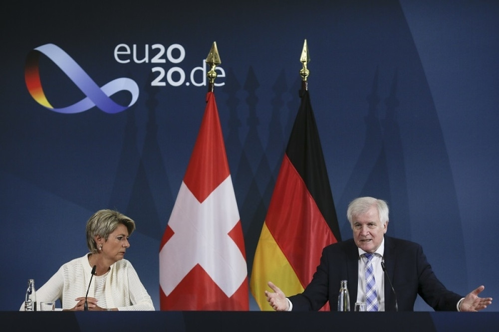 Iz Nemačke sa decom putovala u Siriju kako bi se pridružila ID (FOTO)