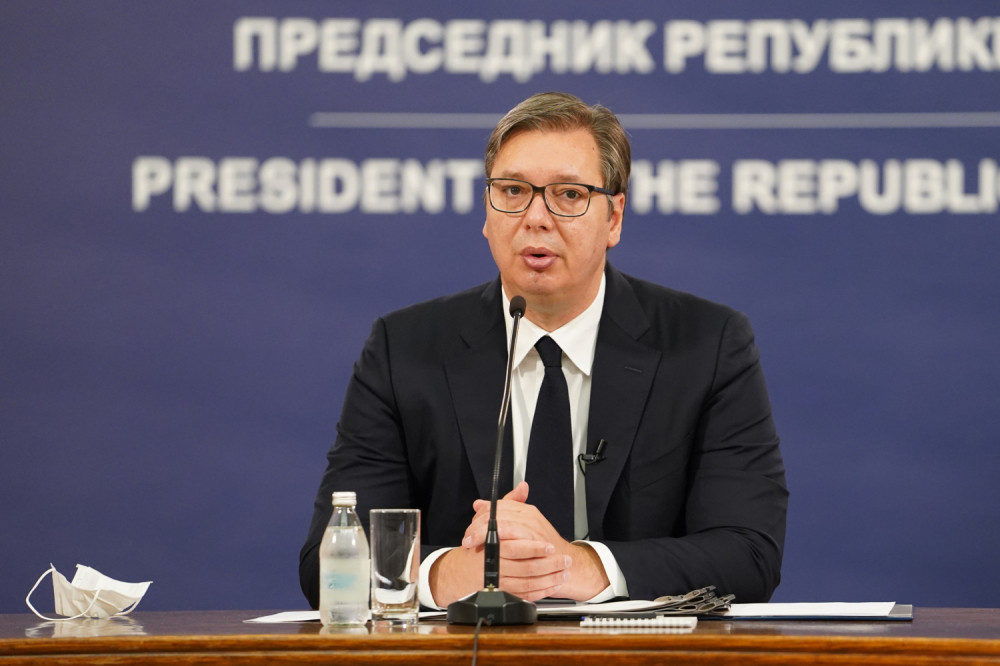 Predsednik Vučić čestitao dan srpskog jedinstva