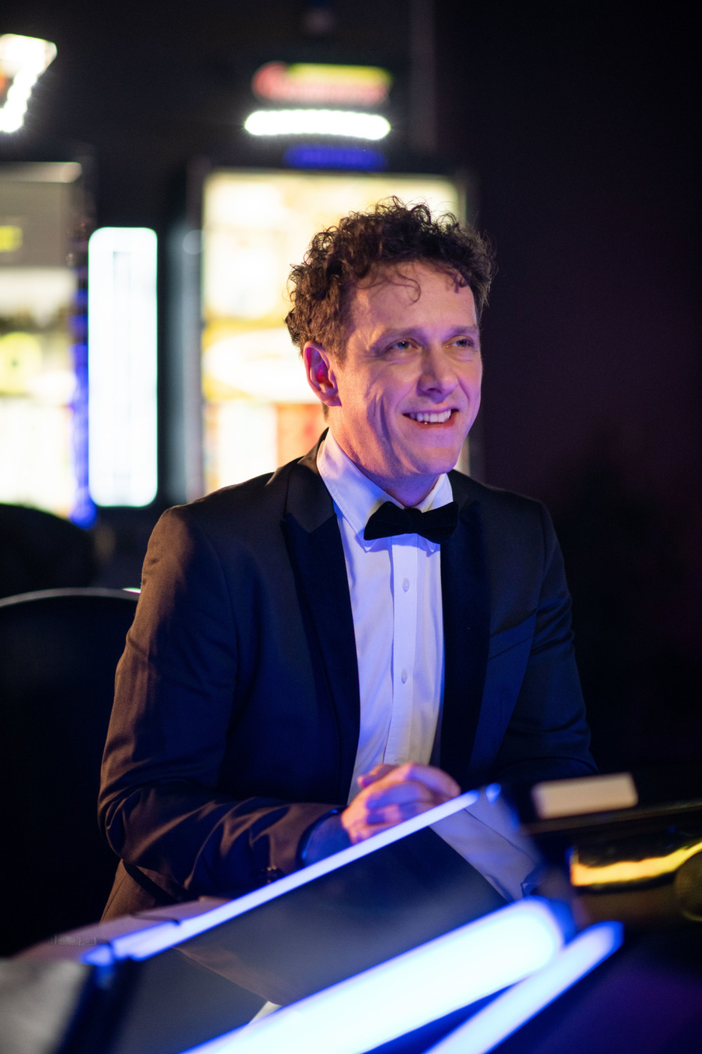 Dženan Lončarević oduševio fanove spotom za novu pesmu "Sve moje ljubavi"