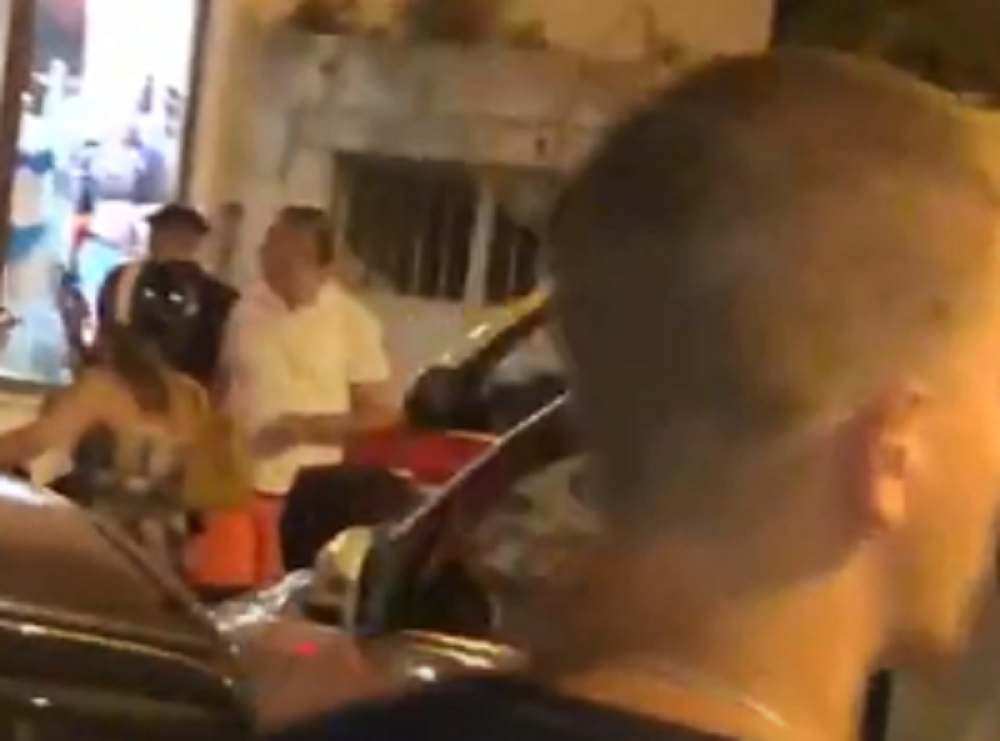 Tuča u centru grada, sevali i noževi! (VIDEO)