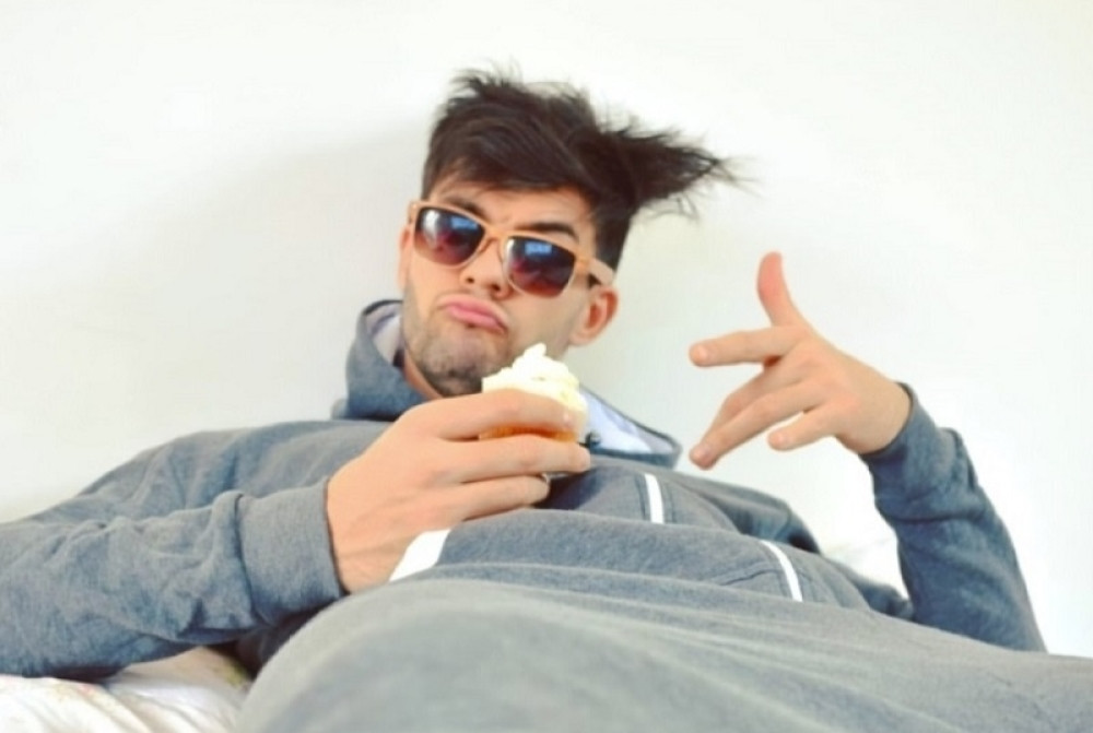 Naš poznati mladi glumac postao tata!