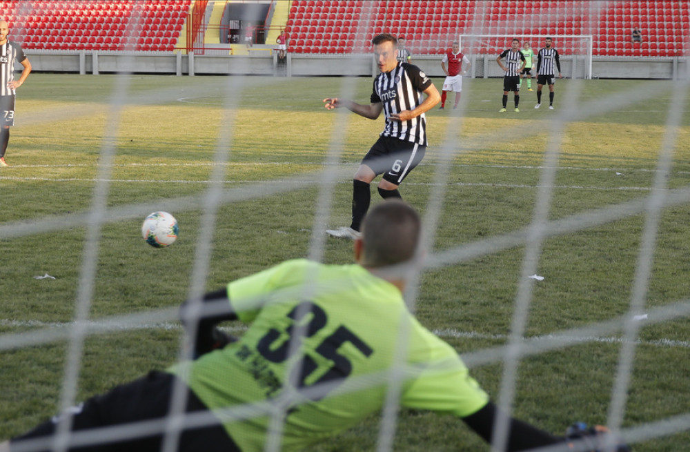 Isplivao dokaz, sad je potpuno jasno da li je postojao penal za Partizan (FOTO)