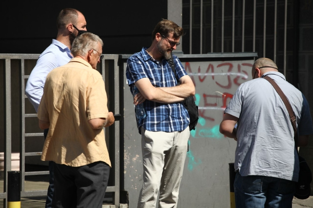 "Da se niko ne zaje*ava sa mnom, jer ću mu se lično krvi napiti ako me odmah ne puste"