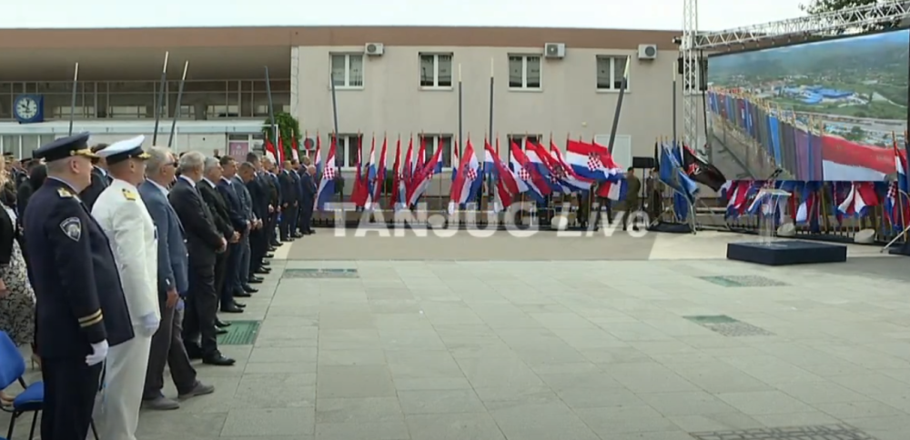 Sramotna proslava u mestu odakle je proterano najviše Srba, Hrvati danas veličaju ubijanje, silovanje i genocid! (VIDEO)