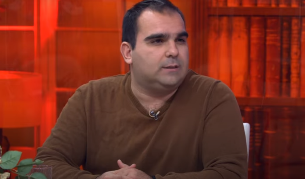 Alarmantno upozorenje meteorologa Đorđa Đurića: Stižu orkanski udari vetra, sklonite se sa ulica