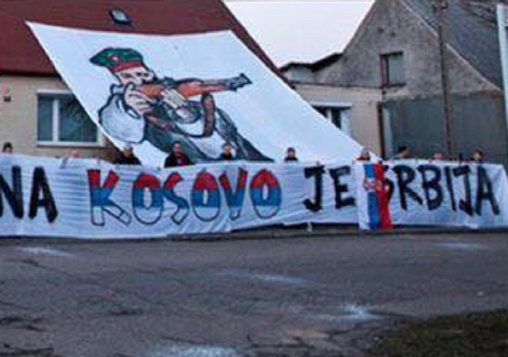 Ovo je pravi bratski narod Srbije! U najtežem momentu su izašli na ulice i poslali nam podršku (FOTO)