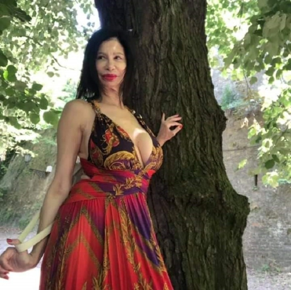 Vezujem i bičujem za pare, ali nikome ne praštam batine!