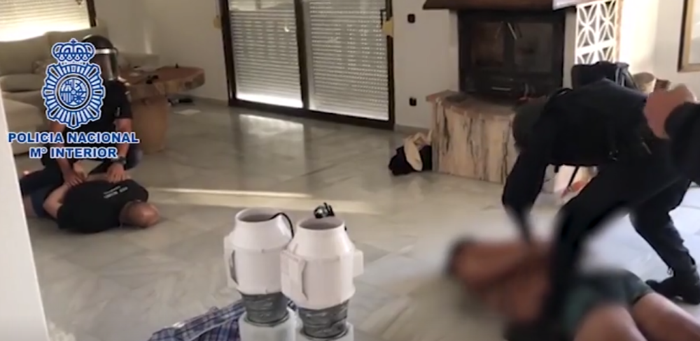 Egzekutori napravili kobnu grešku, parking servis im došao glave!